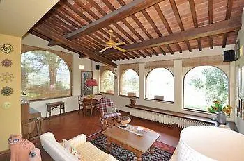 Casa *